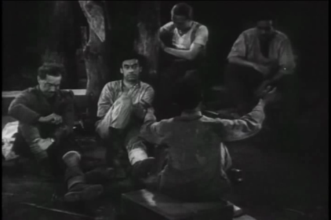 Ernst Busch, Vladimir Sokoloff, Hugh Douglas, Georges Péclet and Louis Douglas in Niemandsland / No Man's Land - Hell on Earth (1931)
